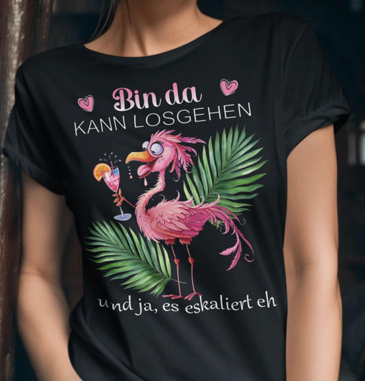 Mockup eines schwarzen Ladies Shirt mit Spruch Bin da kann losgehen und ja, es eskaliert eh