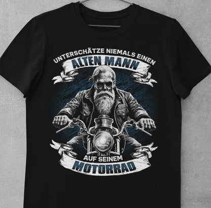Unterschätze niemals einen alten Mann.. - Totally Wasted