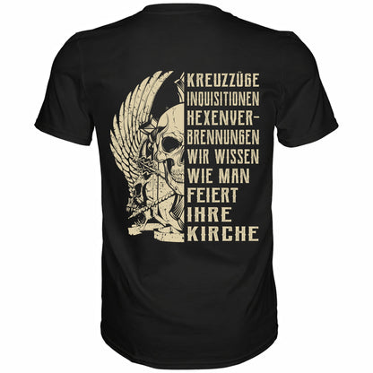 Rückansicht eines schwarzen Shirts mit dem Spruch Wir wissen wie man feiert ihre Kirche