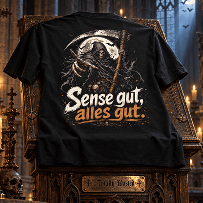 schwarzes T-Shirt mit humorvollem Spruch Sense gut, alles gut. Rückansicht